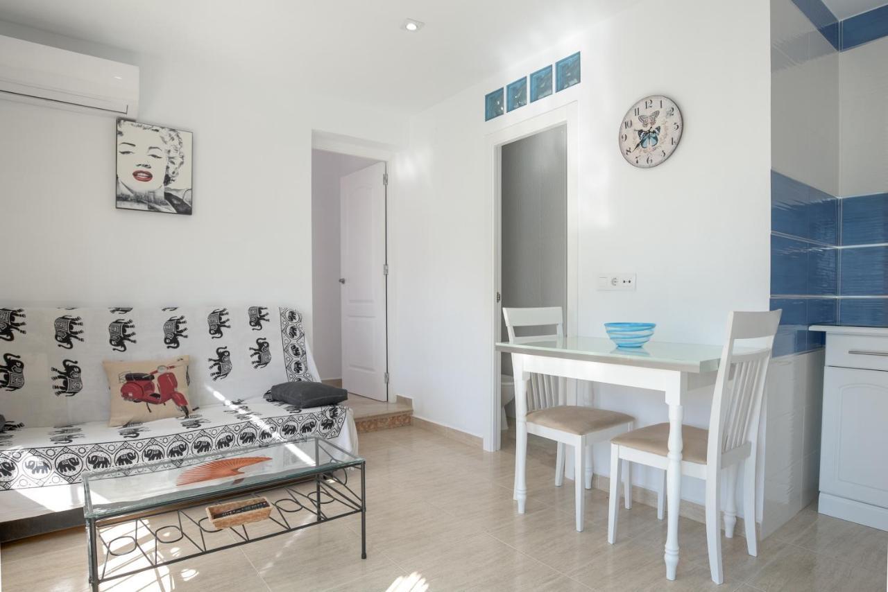 Apartamento Juan 1 コニル・デ・ラ・フロンテラ エクステリア 写真