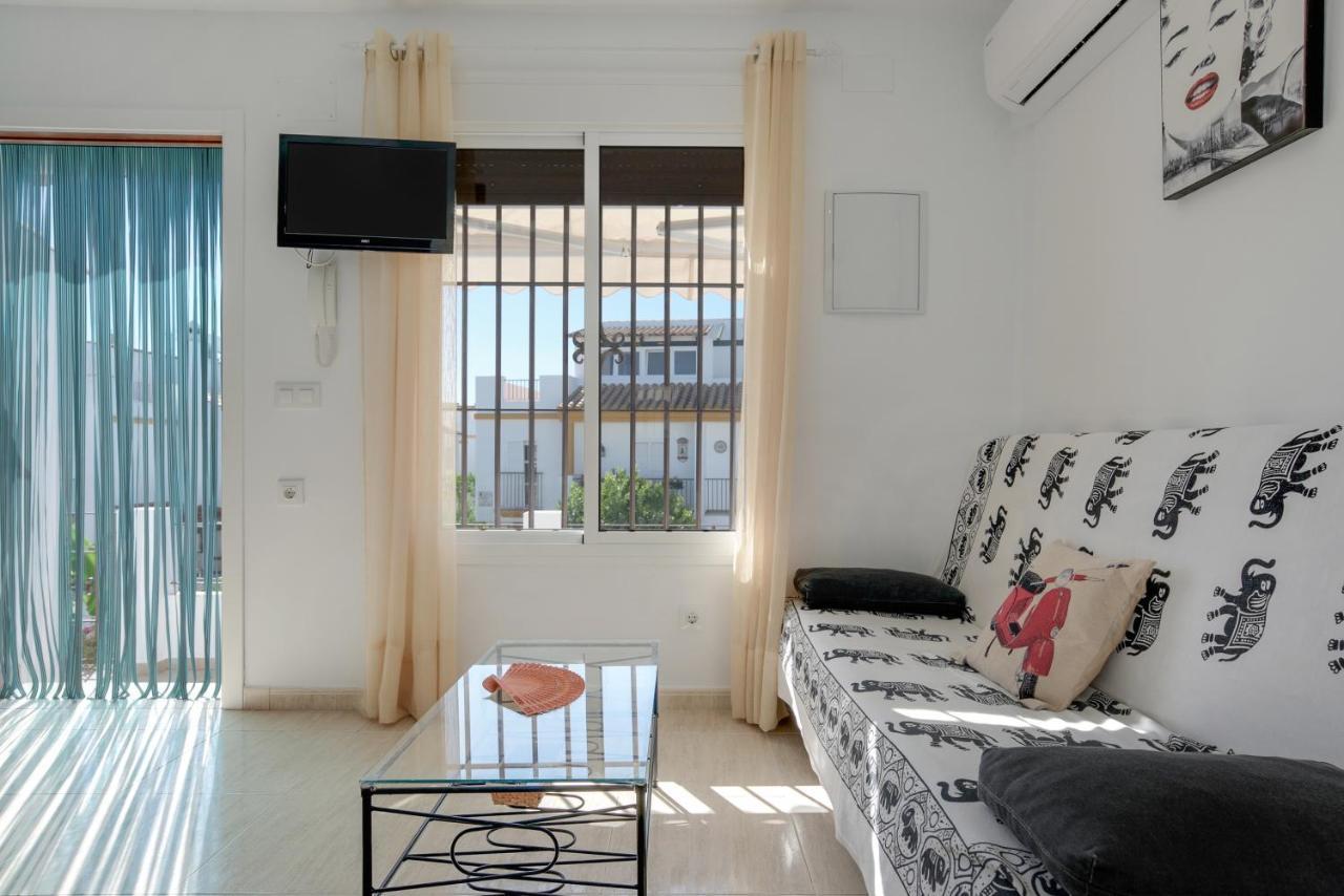 Apartamento Juan 1 コニル・デ・ラ・フロンテラ エクステリア 写真