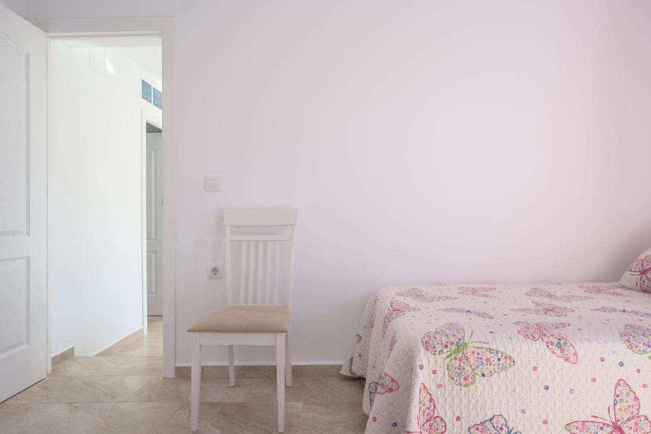 Apartamento Juan 1 コニル・デ・ラ・フロンテラ エクステリア 写真